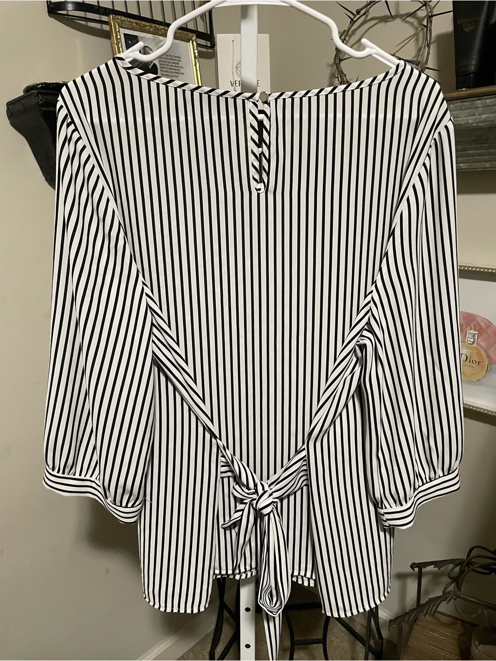Apt. 9 Black & White Striped Tie-Back Blouse - Picture 4 of 6